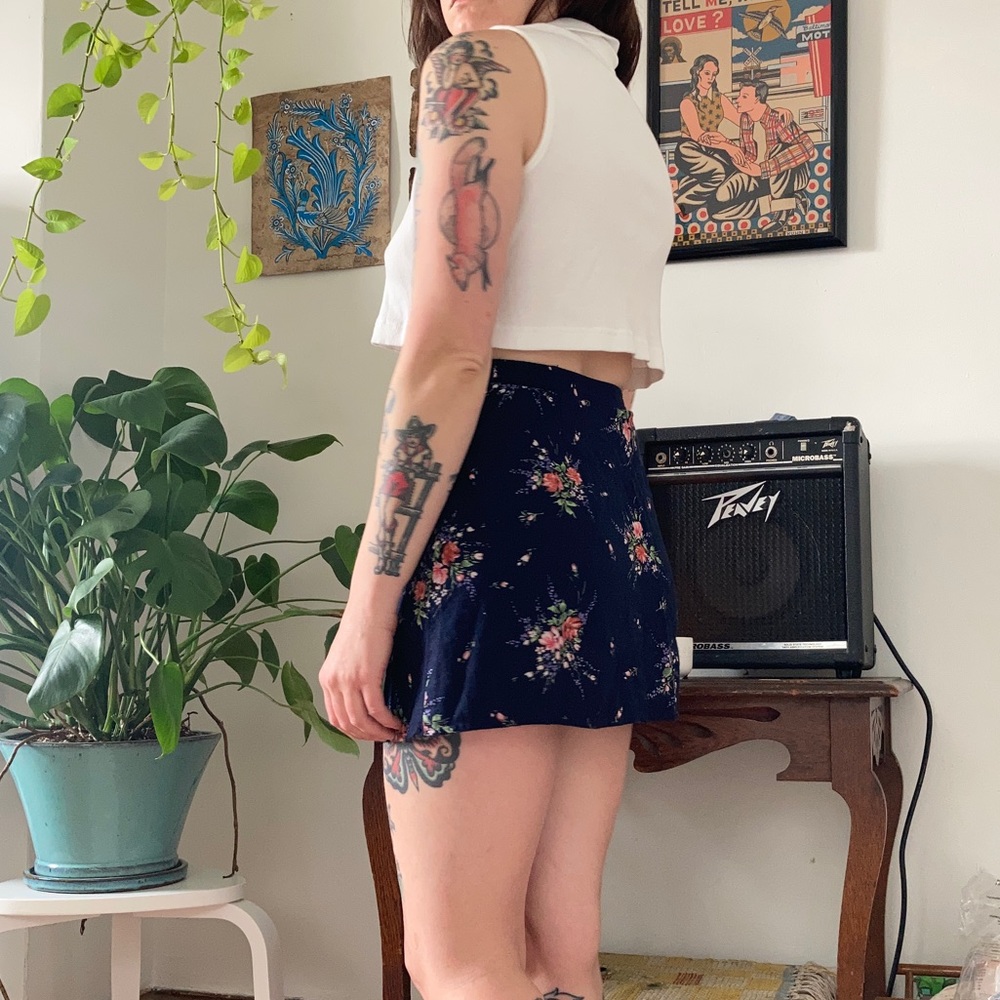 Floral mini skirt Liz Claiborne
